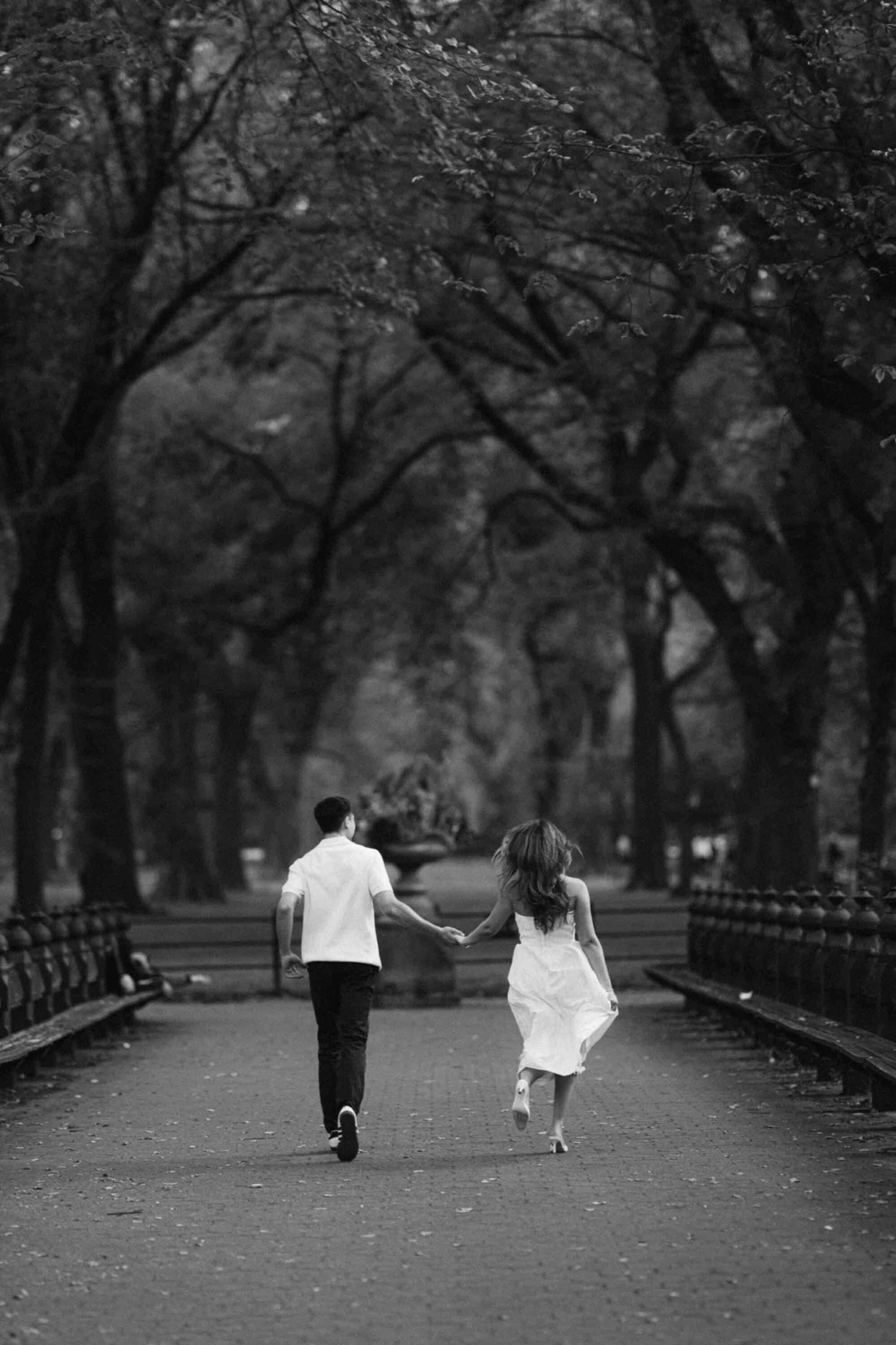 Relaxed, natural engagement photography in Central Park, NYC
